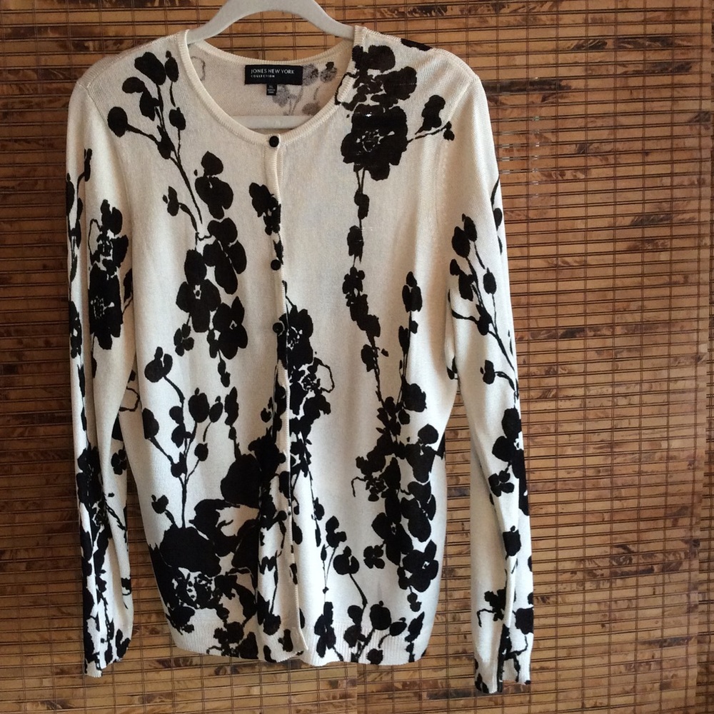 Black and cream lightweight cardigan sweater