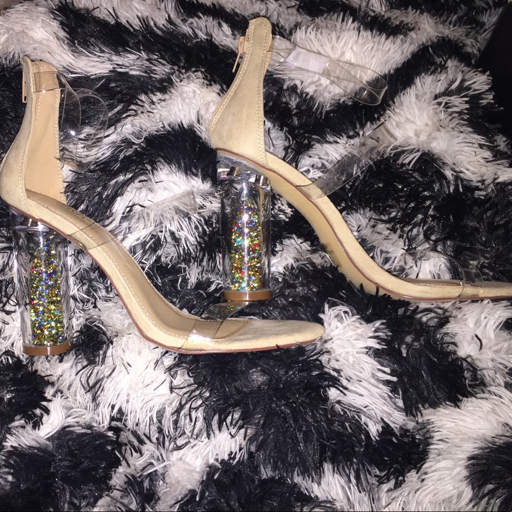 Olivia tan heels