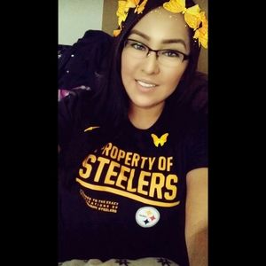 Meet your Posher, Camille