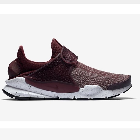 Nike Sock Dart SE Premium Shoes - Picture 2 of 8