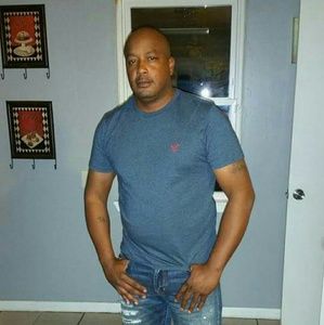 Meet your Posher, Adrian