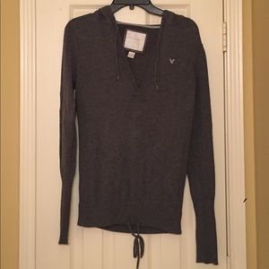 American eagle hooded sweater