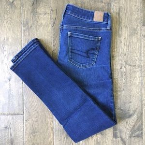 Low Rise American Eagle Skinny Jeans