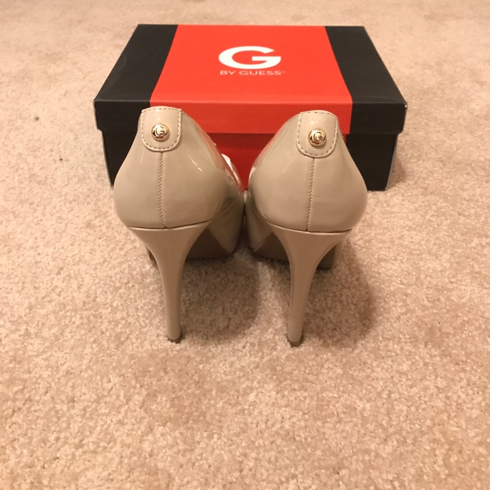 🌦SOLD🌦Nude pumps - Picture 3 of 5