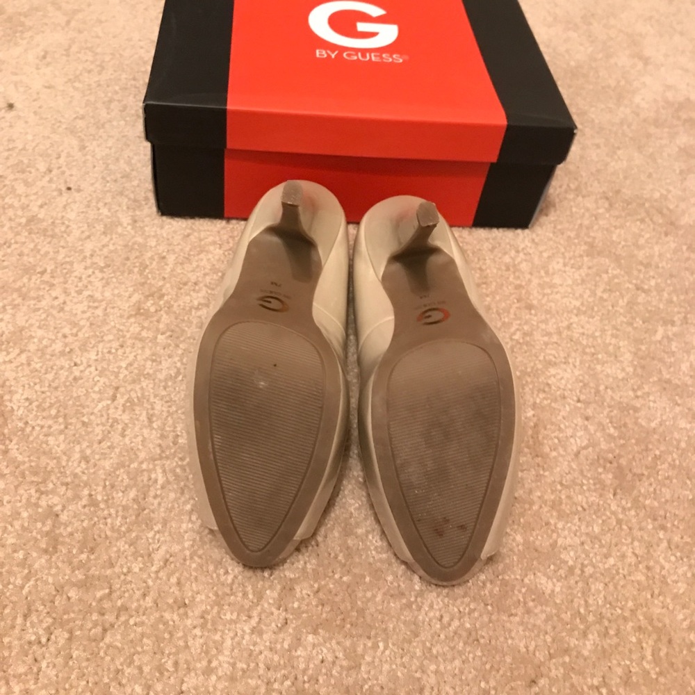 🌦SOLD🌦Nude pumps - Picture 4 of 5