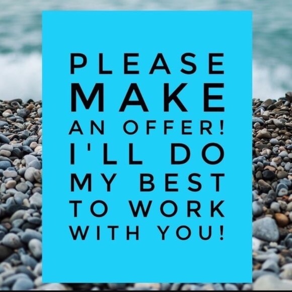 Meet your Posher, Stacy - Picture 2 of 2