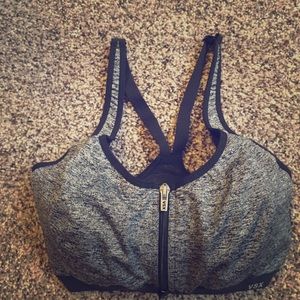🌸BRA & LINGERIE SALE🌸 VS Sports Bra (32DD)