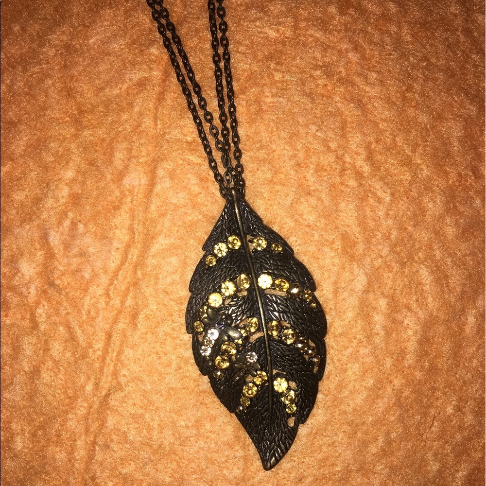 Leaf necklace
