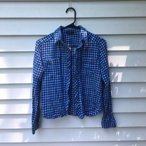 WET SEAL cropped blue flannel