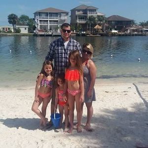 Meet your Posher, Ethan