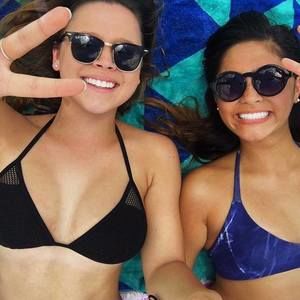 Meet your Posher, Elise