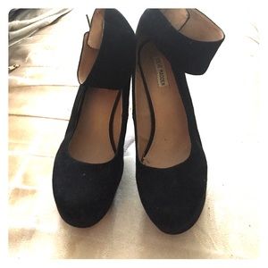STEVE MADDEN WEDGE HEEL BLACK SUEDE