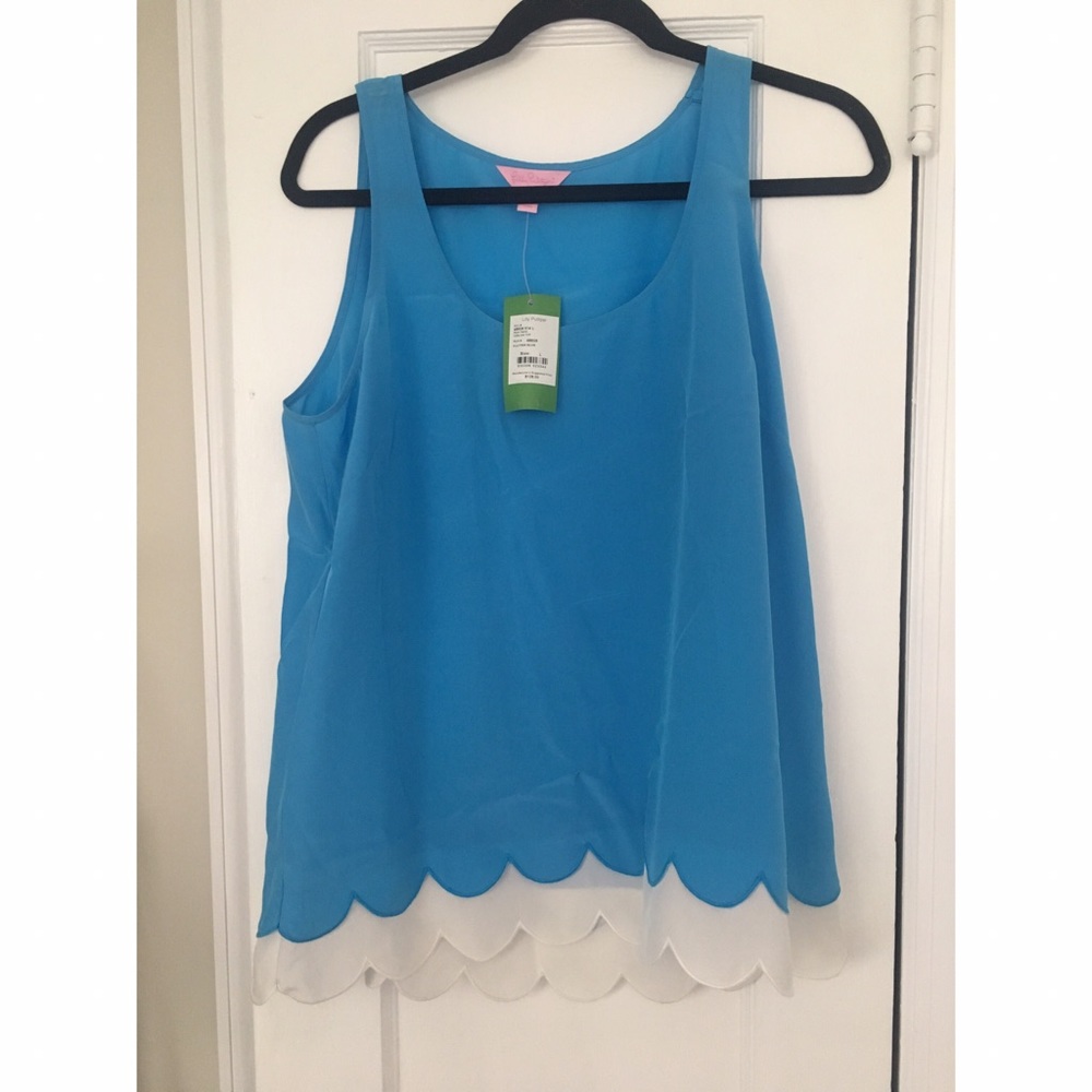 Never worn Lilly Pulitzer scalloped tank top!