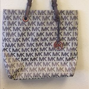 ✨SALE✨Michael Kors Logo Tote