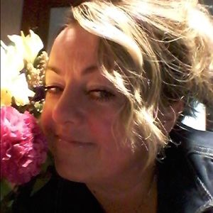 Meet your Posher, Carolle