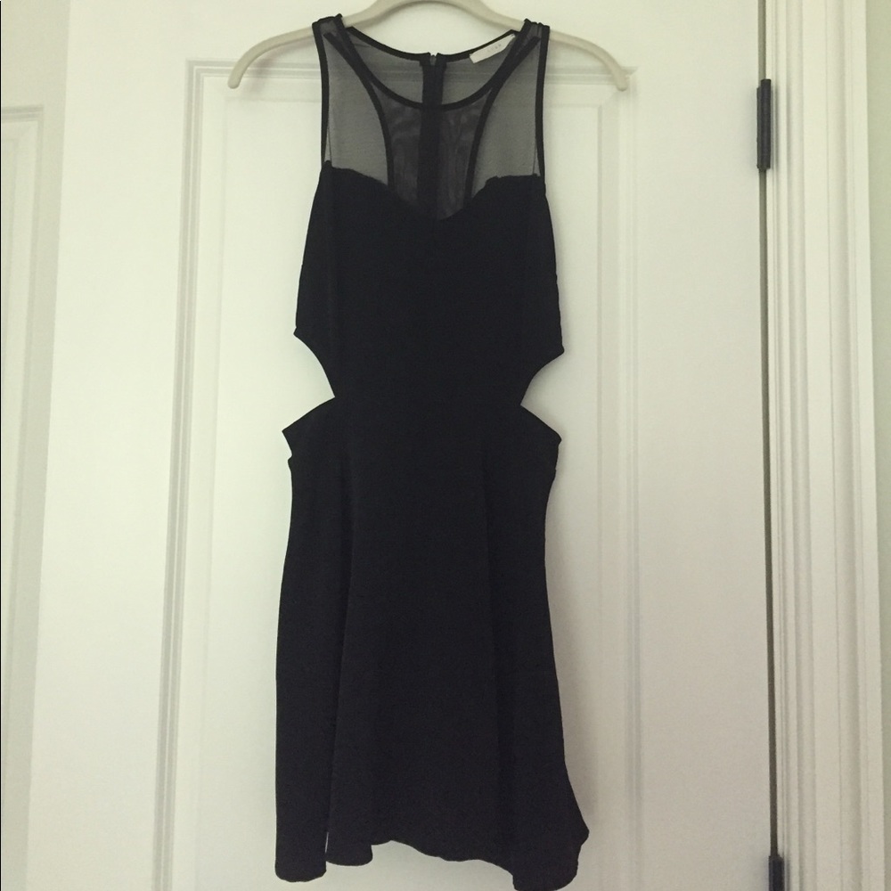 Black flare cutout party dress
