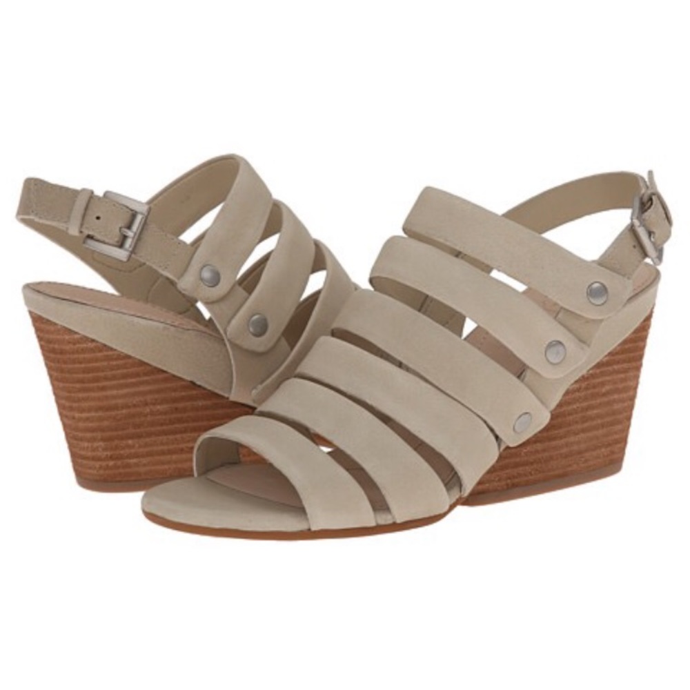 Naya Lassie shoes