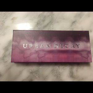 Urban decay urban obsessions palette.