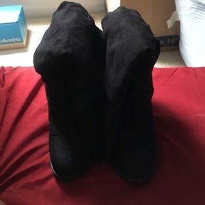 8 Knee High Heeled Boots