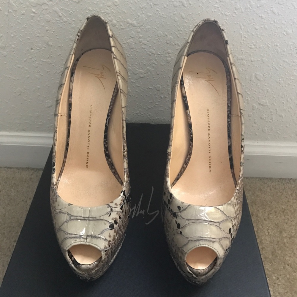 Giuseppe Zanotti Sharon 105 Pl Sand