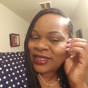 Meet your Posher, Keisha