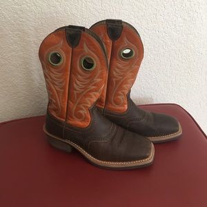 Man leather boots