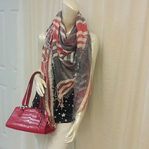 NWOT DSW scarf