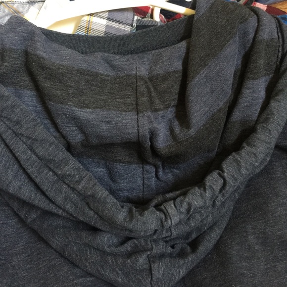 Men's thin pullover - Picture 4 of 4