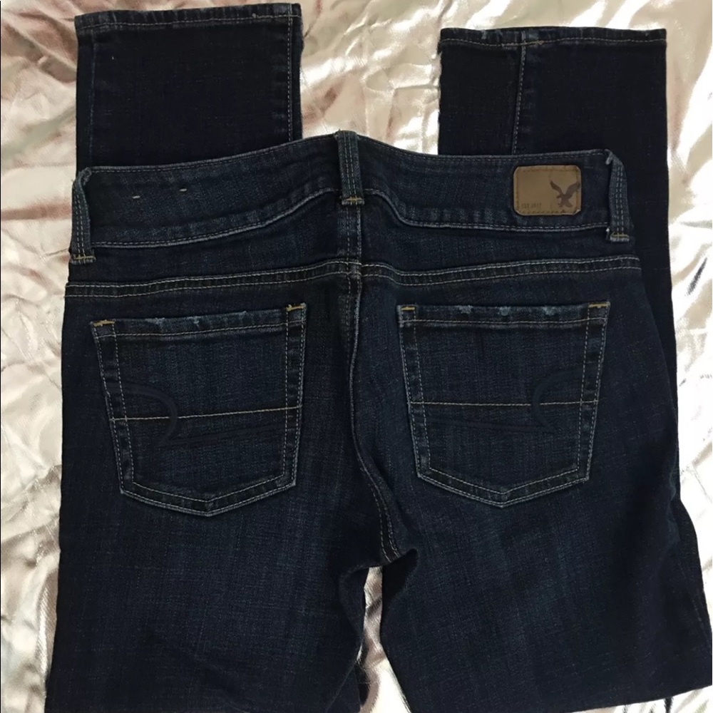 AE cropped dark blue jeans size 0 - Picture 3 of 4