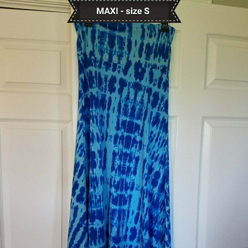 LulaRoe Maxi skirt