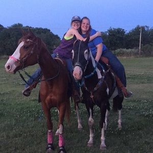 Meet your Posher, Lauren