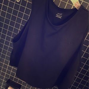 Nike cropped dri top