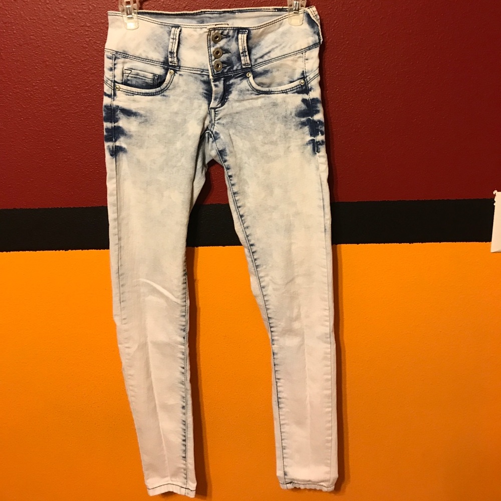 BlueSpice high waisted acid wash jean.