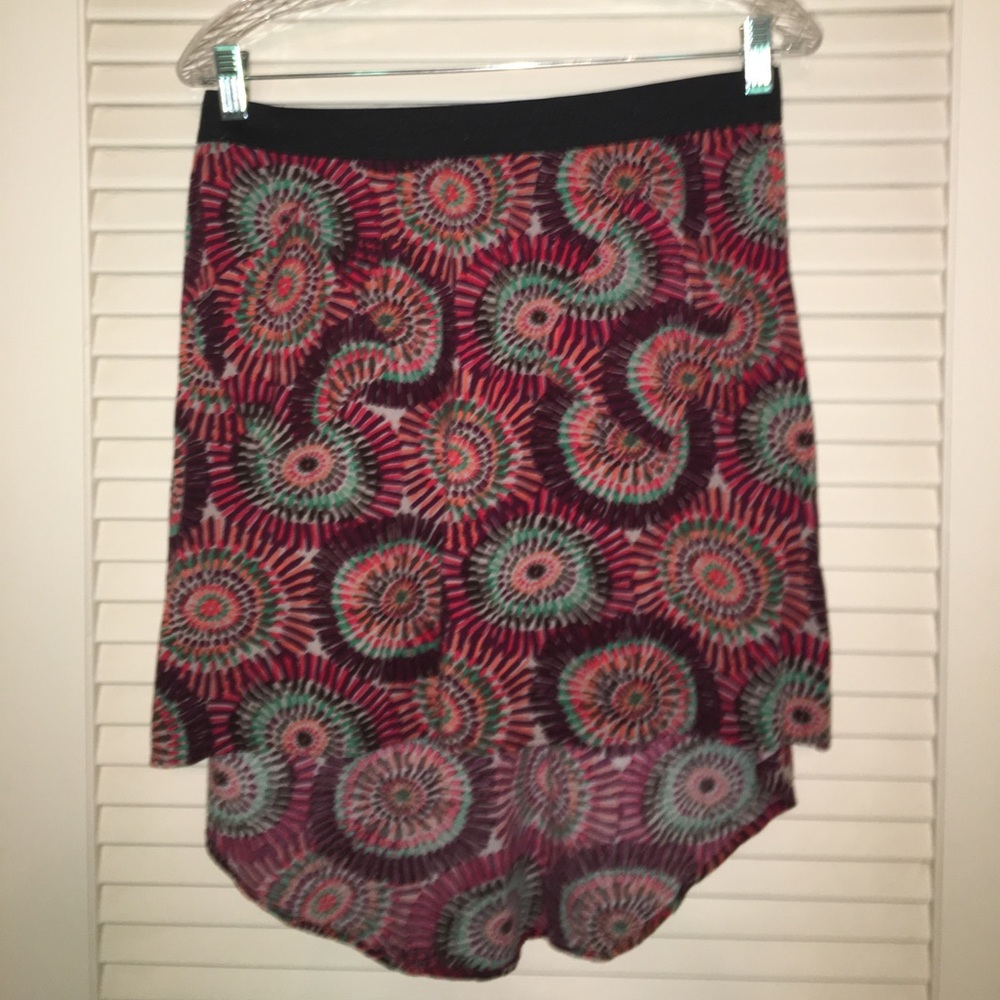 High low lightweight American rag skirt