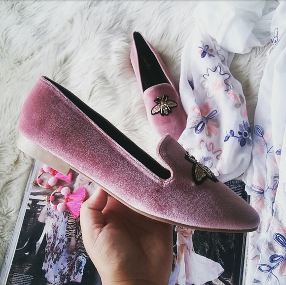 //The Dolores// Mauve velvet dragonfly Flat - Picture 3 of 7