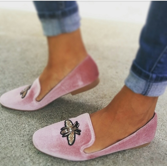 //The Dolores// Mauve velvet dragonfly Flat - Picture 6 of 7