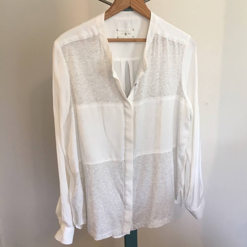 LOFT lou and grey top size medium.