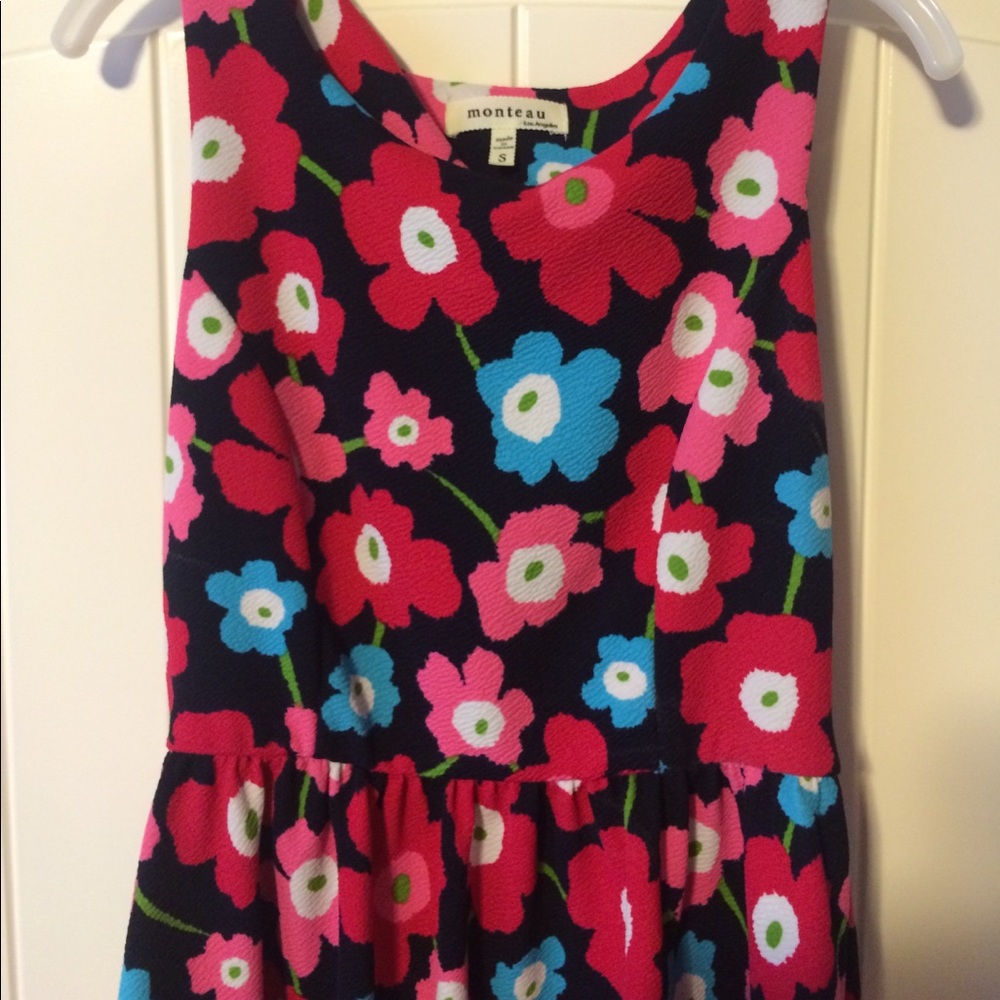 FUN AND GIRLY SUMMER DRESS