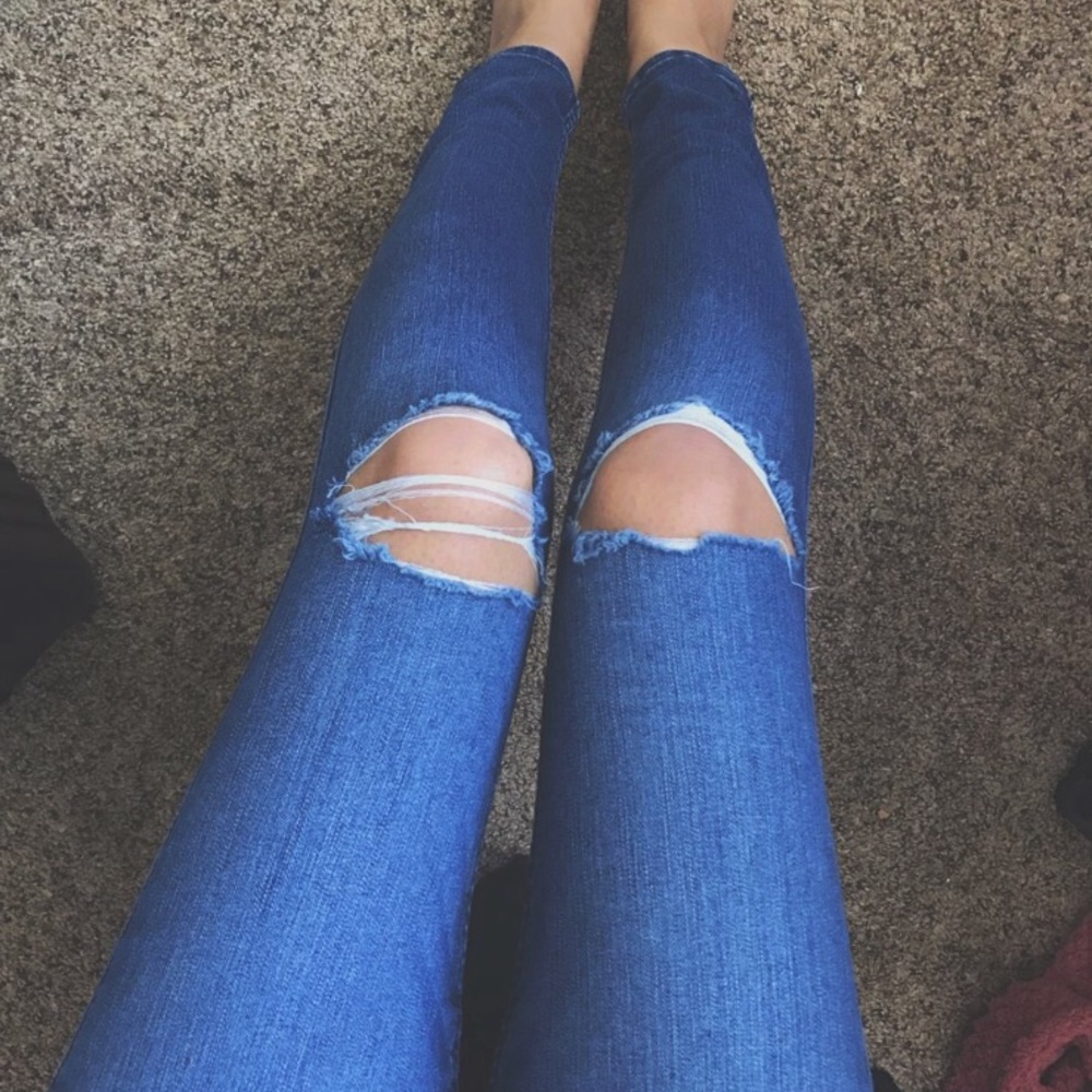 Medium Wash High Rise Ripped Skinny Jeans - Picture 2 of 4