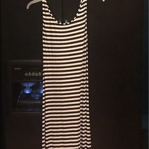 ELAN maxi striped dress size L