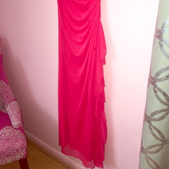 Coral strapless gown with flower beading - Picture 3 of 4