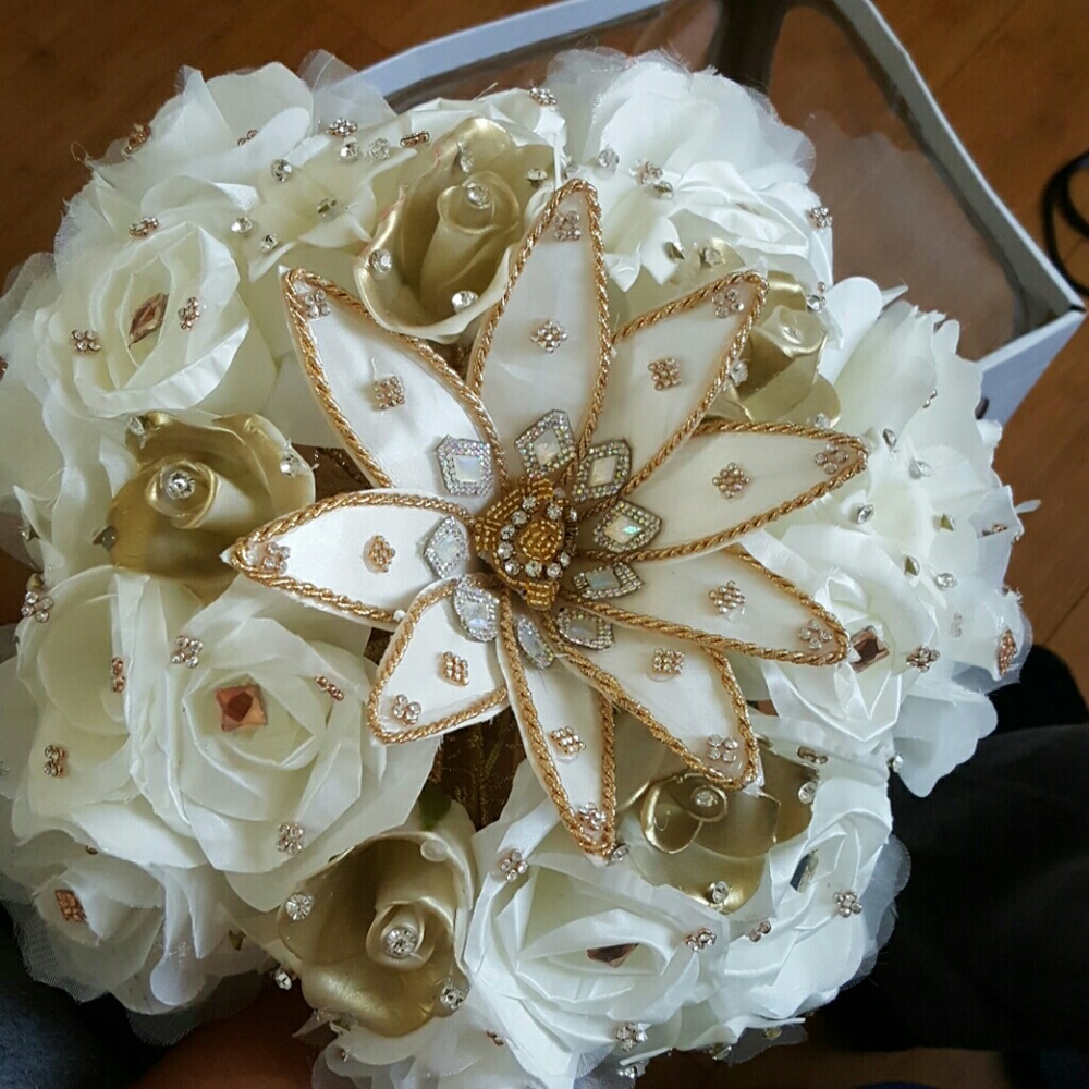 Artificial bouquet.