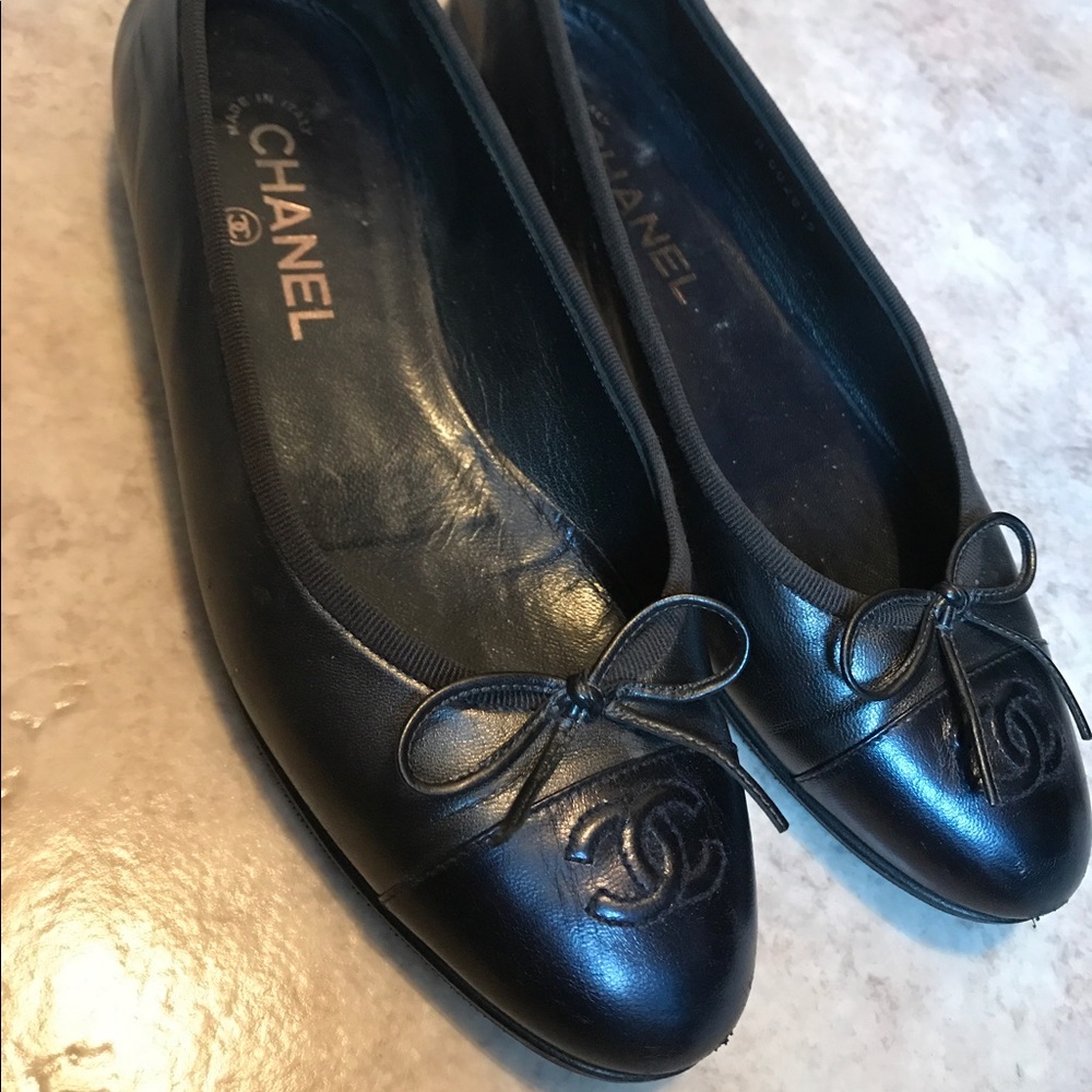 Chanel Ballerina flats (metallic dark grey captor)