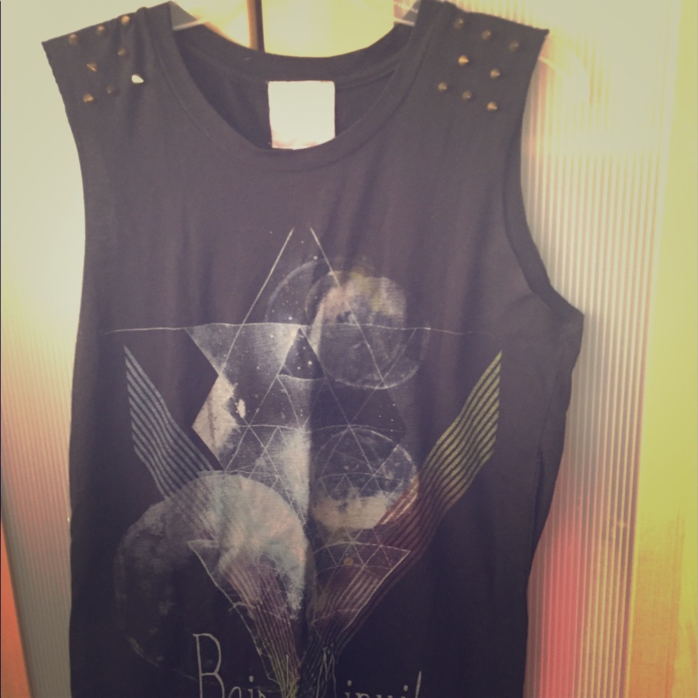 Rock'n style muscle tank.
