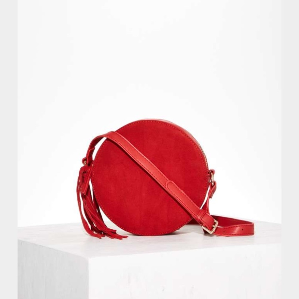 Circle fringe cross body bag