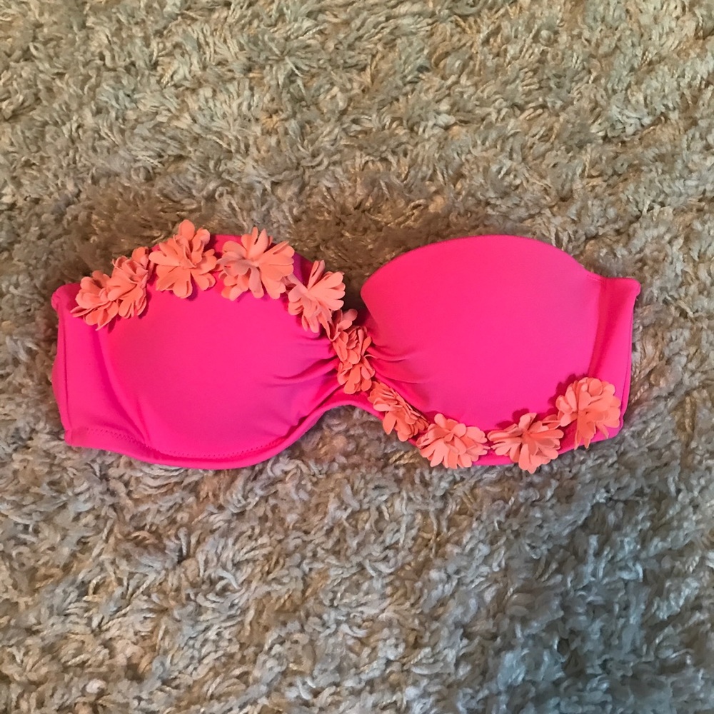 Bikini top