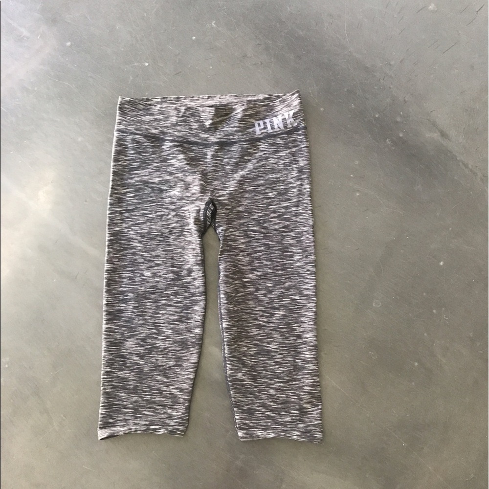 PINK Victoria's Secret workout Capri