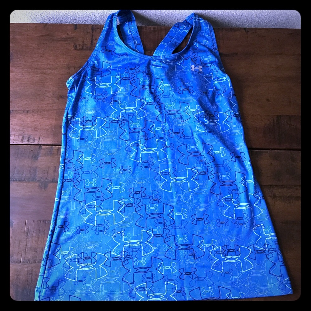 Under Armour tank size S blue pattern w/bra