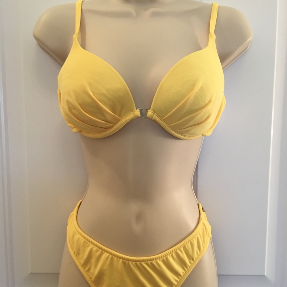 Flattering! Yellow Bikini - Padded & Underwire Top