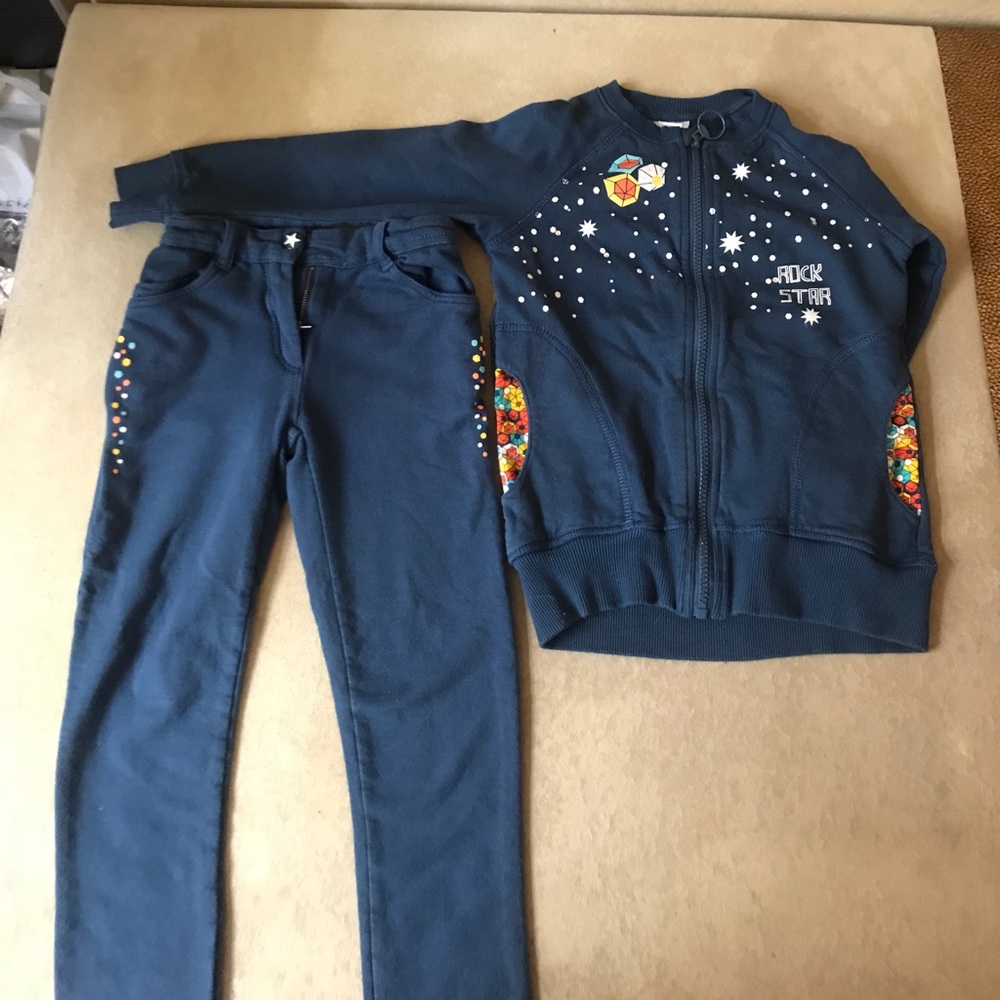 Girl's set ( jacket and pant)